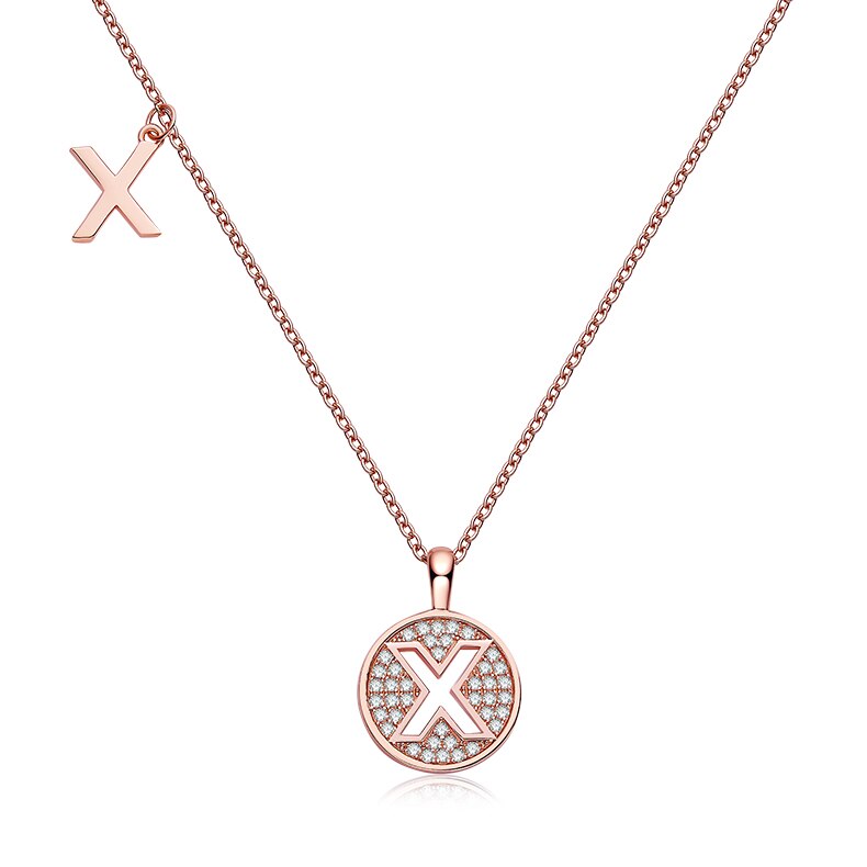 Collier avec initiales pavées de moissanite en argent plaqué or rose