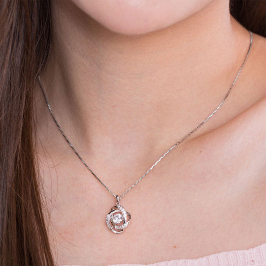 Collar con colgante de piedra danzante con nudo