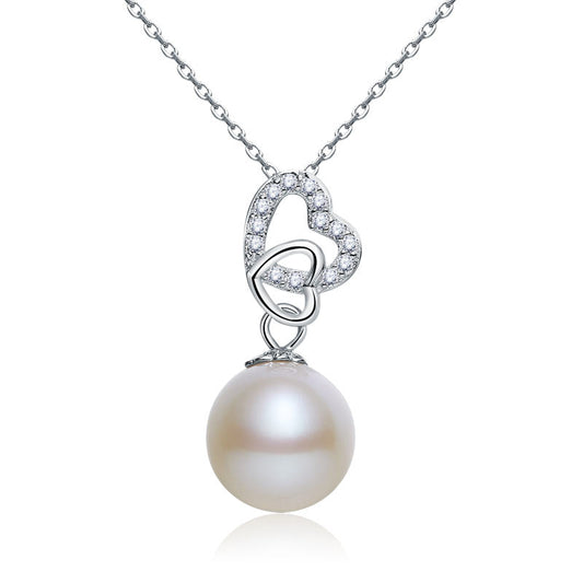 Collier avec pendentif double cœur en perles d'eau douce et argent sterling