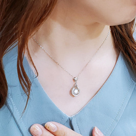 1 CT. Moissanite Diamond Heart Teardrop Dancing Stone Pendant Necklace