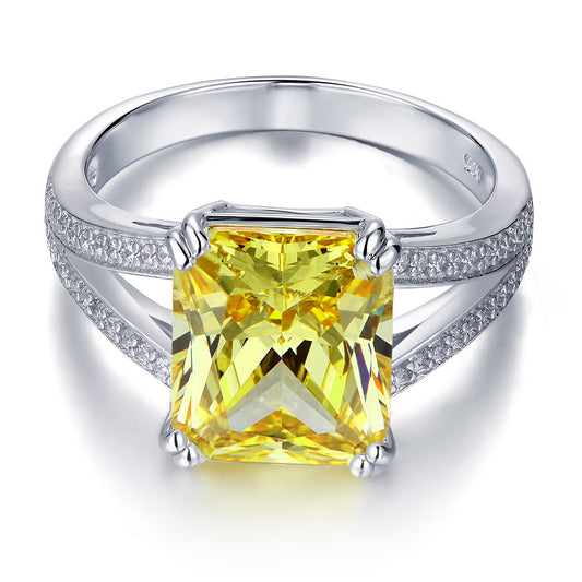 Bague en argent sterling avec diamants synthétiques jaunes taille radiant de 6 carats