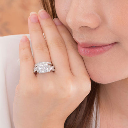 1.5 CT Princess Cut Simulated Diamond Milgrain Split Shank Bridal Set in Sterling Silver