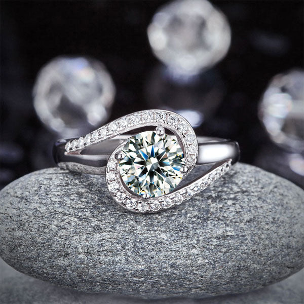 1.25 CT. Round Simulated Diamond Twist Curl Ring in Sterling Silver