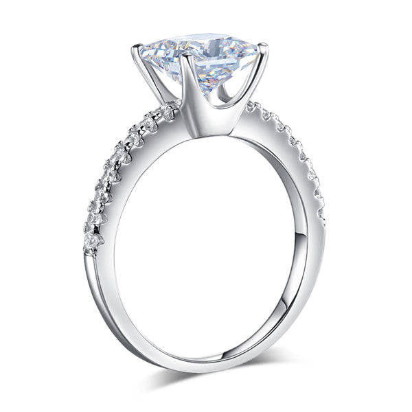 1.5 CT. Princess Cut Simulated Diamond Engagement Ring in Sterling Silver