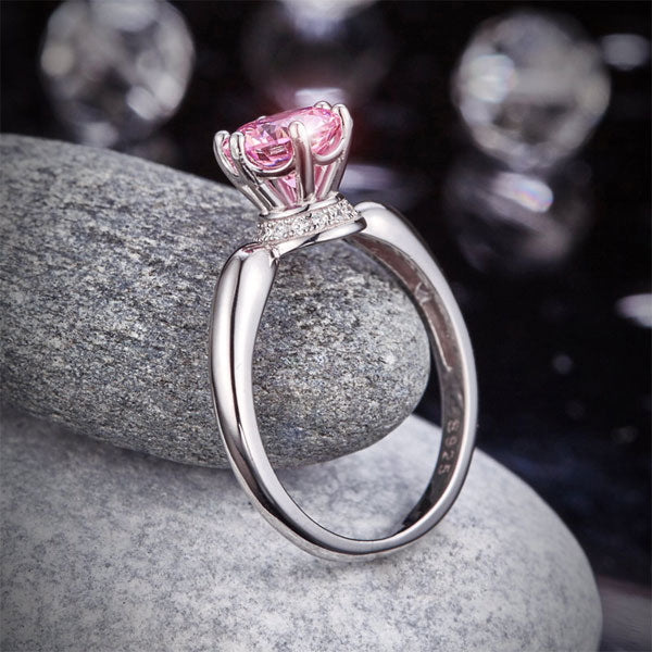 1.25 CT. Round Brilliant Cut Pink Simulated Diamond Halo Ring in Sterling Silver