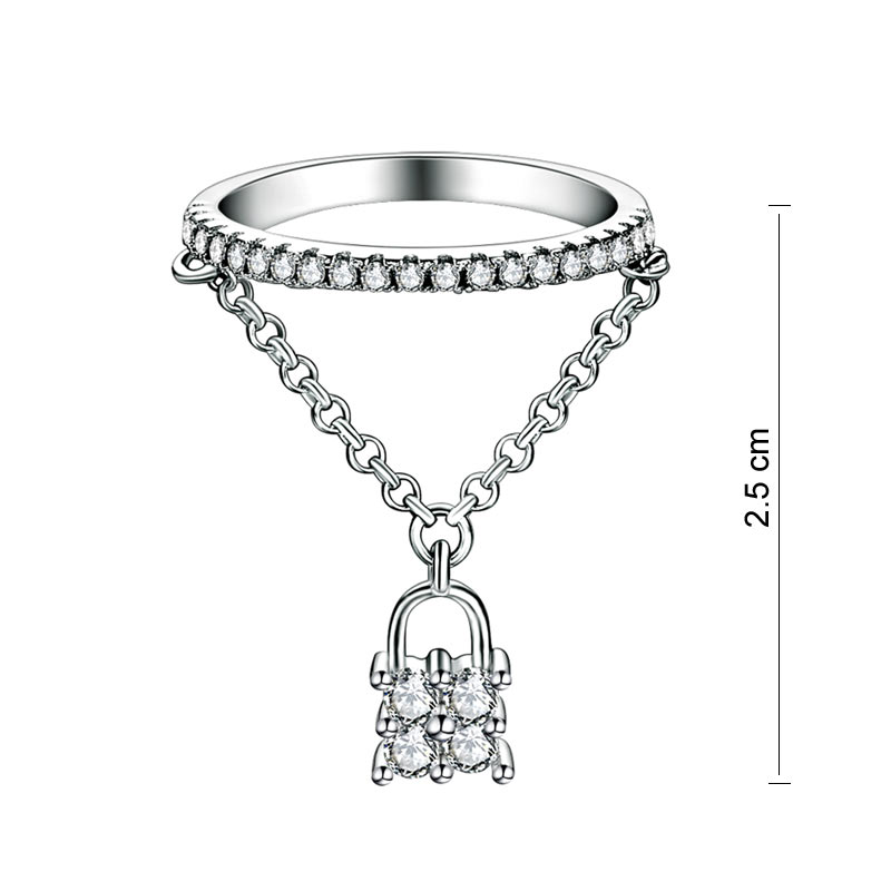 Bague pendante en argent sterling avec diamants simulés