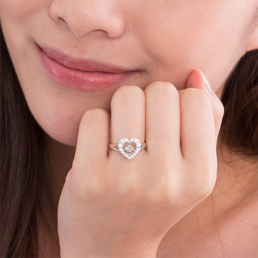 Anillo de piedra danzante con halo de corazón