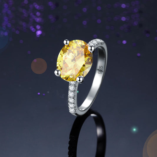 Anillo de plata de ley con diamante amarillo simulado de talla ovalada de 4 quilates