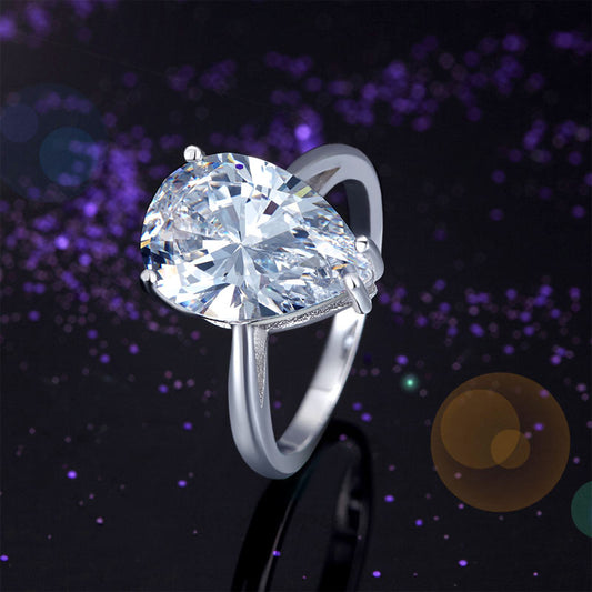 Bague solitaire en argent sterling avec diamant simulé taille poire de 4,5 carats