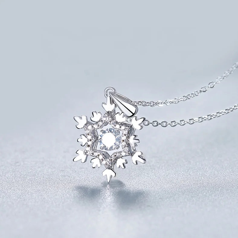 GRACE 0.5 CT Moissanite Dancing Stone Snowflake Pendant Necklace