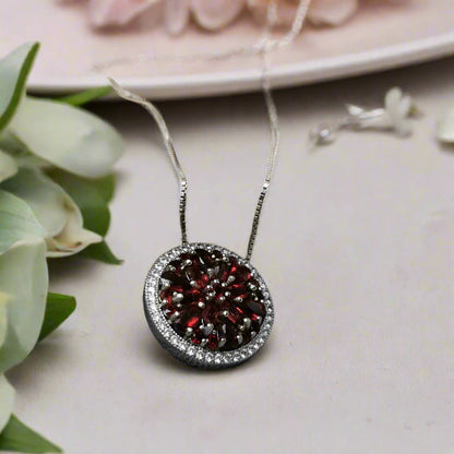 Collier pendentif rond en argent sterling avec grenat rouge GRACE