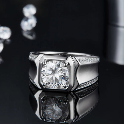 Anillo de plata esterlina con moissanita para hombre