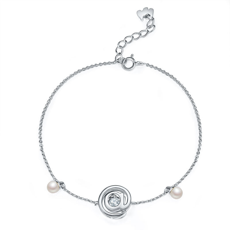 0.1 CT. Moissanite Diamond Dancing Stone with Freshwater Pearls @ Bracelet