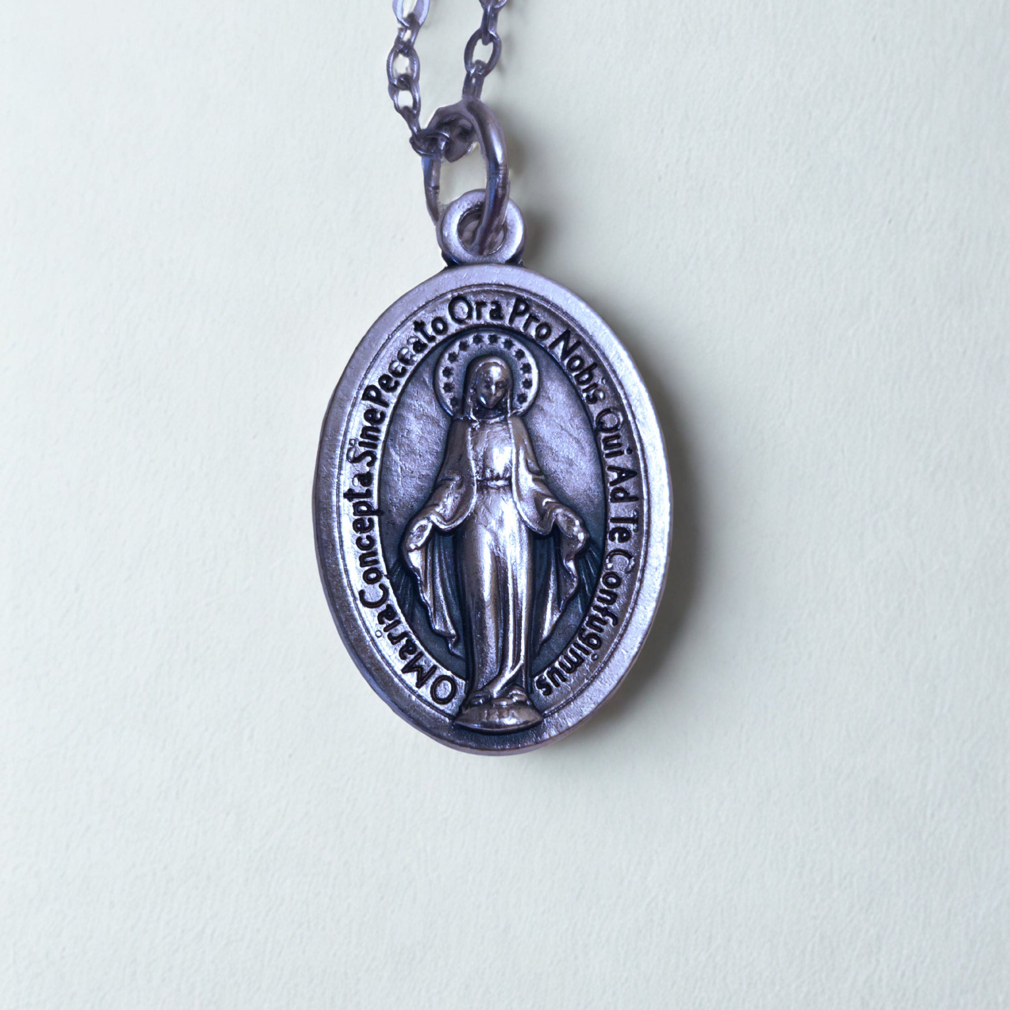 Miraculous Medal Necklace with Regina Caeli Prayer Card in ENGLISH, SPANISH or LATIN