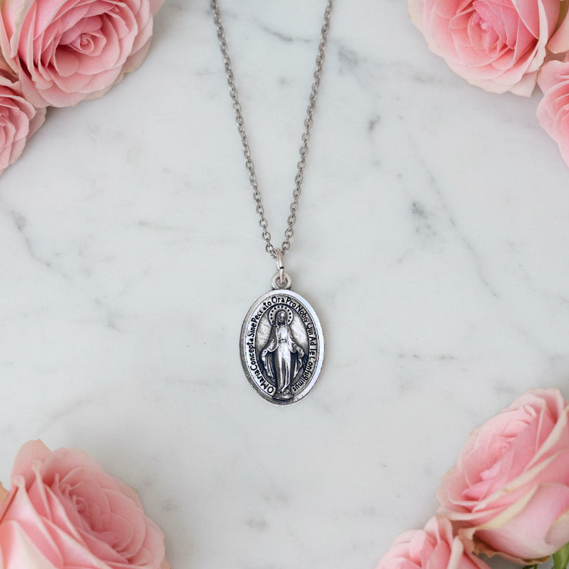 Miraculous Medal Necklace with Regina Caeli Prayer Card in ENGLISH, SPANISH or LATIN
