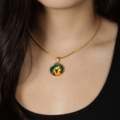 Our Lady of Good Counsel Round Necklace with Personalized Engraving