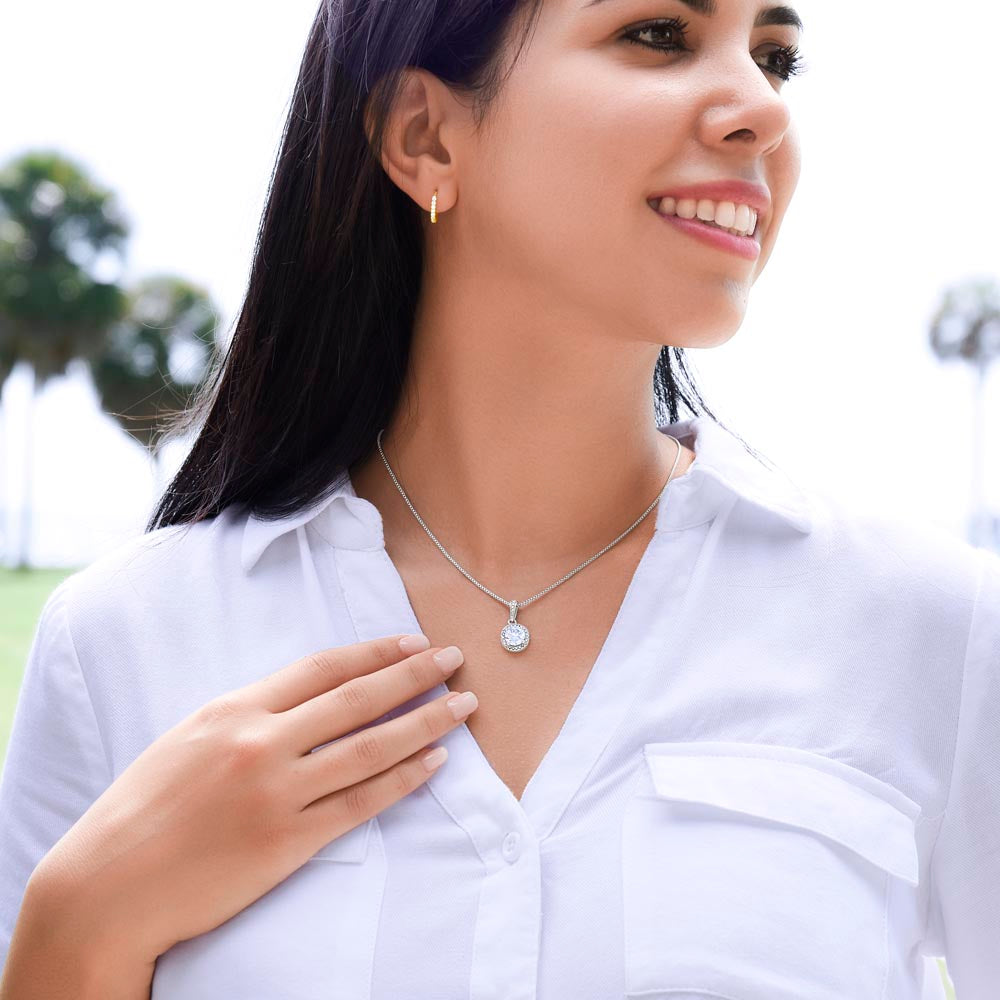 Ave María Eternal Hope Necklace with SPANISH Prayer Card