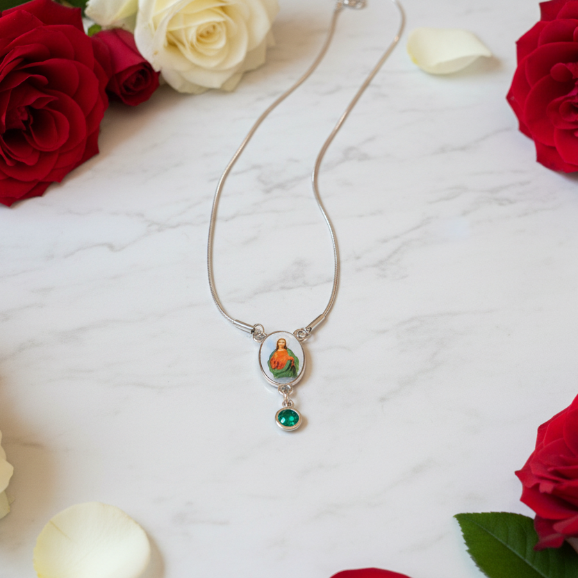 Sacred Heart of Jesus Necklace with Prayer Card in ENGLISH or SPANISH