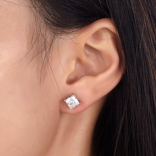 1 CT. Princess Cut Simulated Diamond Stud Earrings in Sterling Silver