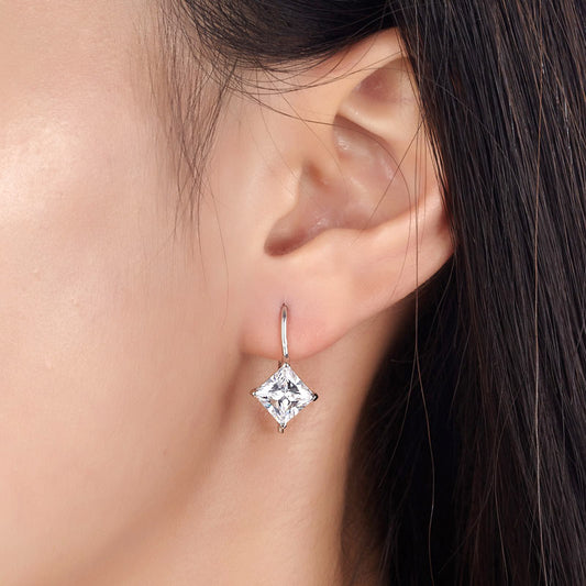 1.5 CT. Princess Cut Simulated Diamond Drop Earrings in Sterling Silver
