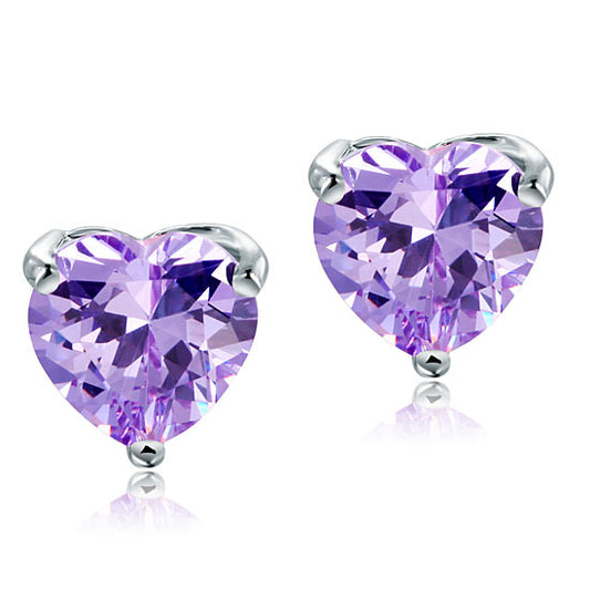 Aretes de plata de ley con diamantes de imitación morados de talla corazón de 2 quilates.