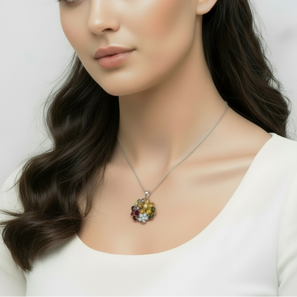 Collar con colgante de flor de topacio multicolor de 3,5 quilates en plata de ley.
