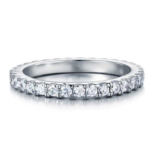 Anillo de eternidad de diamantes simulados redondos de 2 mm en plata de ley