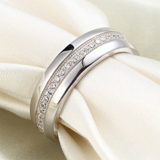 Alianza de boda Eternity con diamantes simulados en plata de ley para hombre