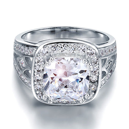 Bague halo vintage en argent sterling avec diamants synthétiques taille coussin de 4 carats