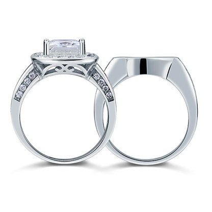 Conjunto nupcial de 2 quilates con halo de corte princesa en plata de ley