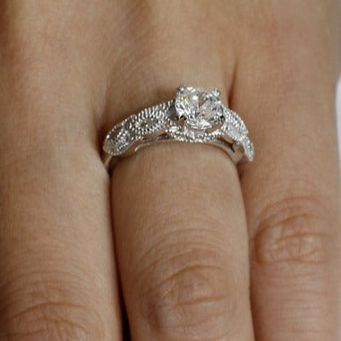 1 CT. Round Simulated Diamond Vintage Style Ring in Sterling Silver