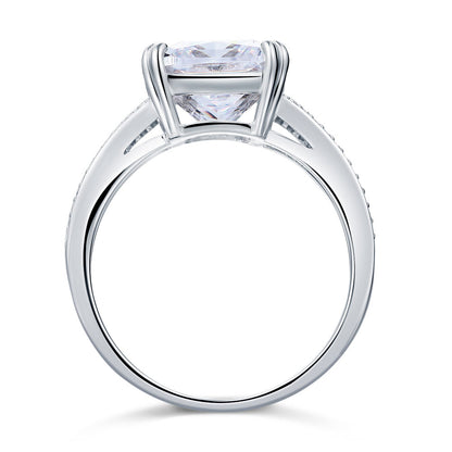 Anillo de 6 quilates con diamante simulado de corte radiante y cuerpo dividido en plata de ley