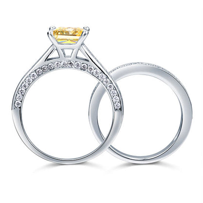 1.5 CT. Princess Cut Yellow Simulated Diamond Bridal Set in Sterling Silver
