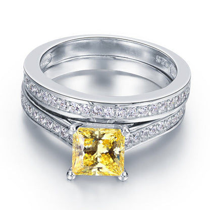 1.5 CT. Princess Cut Yellow Simulated Diamond Bridal Set in Sterling Silver