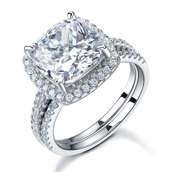 Parure de mariage en argent sterling avec diamants synthétiques taille coussin de 5 carats