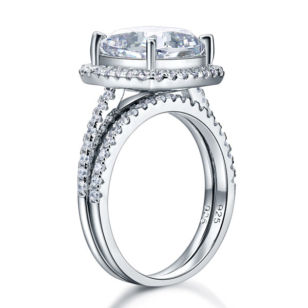 Parure de mariage en argent sterling avec diamants synthétiques taille coussin de 5 carats