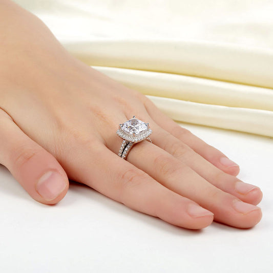 Parure de mariage en argent sterling avec diamants synthétiques taille coussin de 5 carats