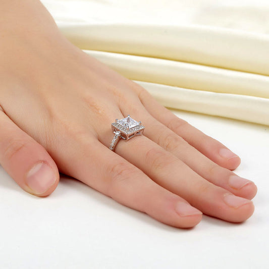 1.5 CT. Princess Cut Simulated Diamond Halo Ring in Sterling Silver