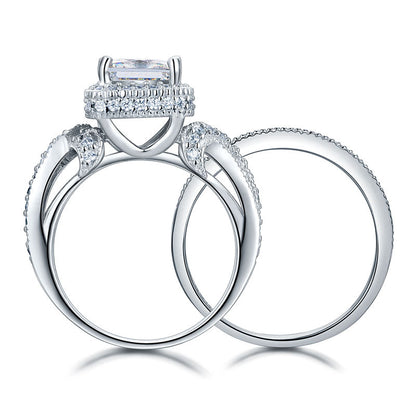 1.5 CT Princess Cut Simulated Diamond Milgrain Split Shank Bridal Set in Sterling Silver