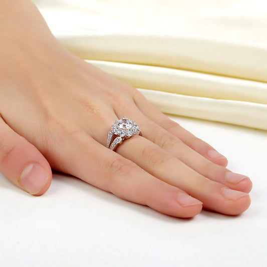 1.25 CT. Round Brilliant Cut Simulated Diamond Flower Halo Ring in Sterling Silver
