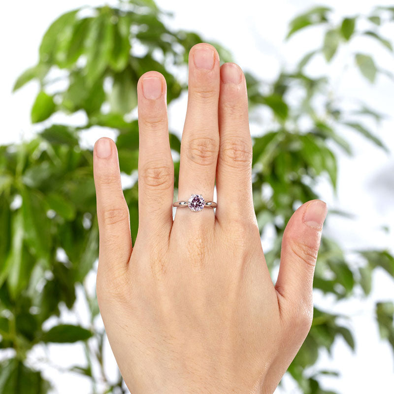 1.25 CT. Round Brilliant Cut Pink Simulated Diamond Halo Ring in Sterling Silver