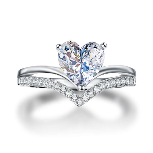 Anillo de compromiso de 2 quilates con diamantes simulados de corte corazón en plata de ley