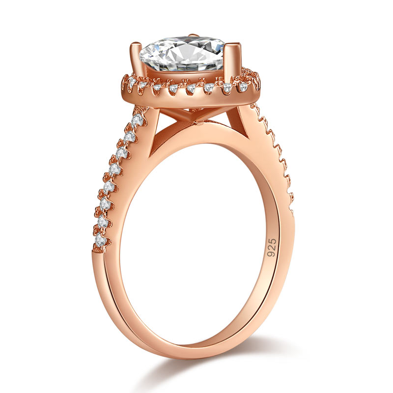 Anillo de halo de diamantes simulados de talla pera de 2 quilates en plata de ley con baño de oro rosa