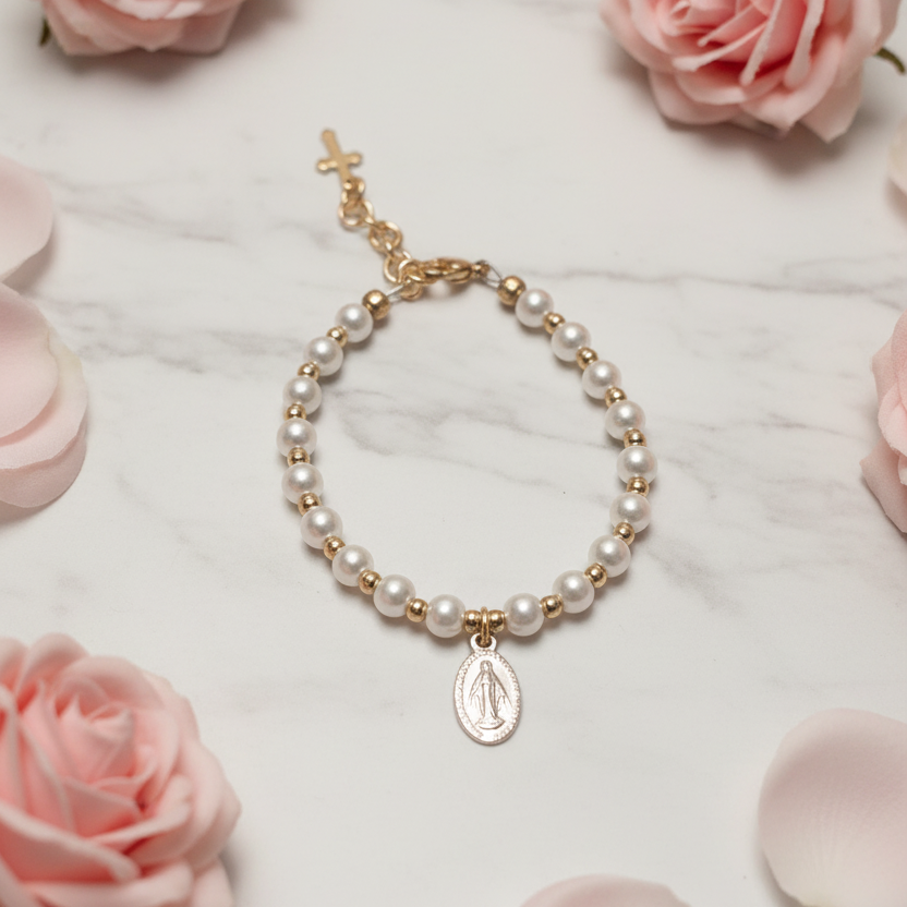 Girls’ 5mm Pearl Bracelet with Gold Miraculous Medal