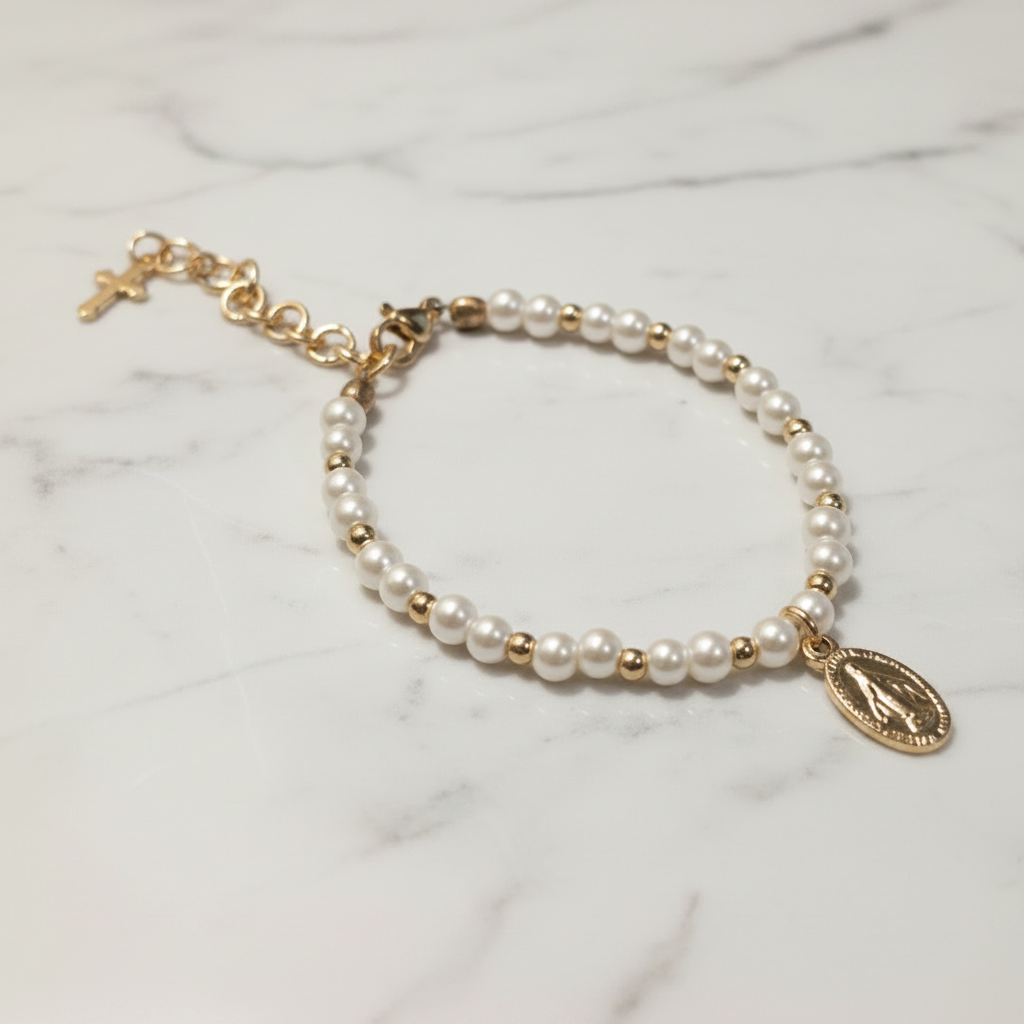 Girls’ Glass Pearl Bracelet with Gold Miraculous Medal