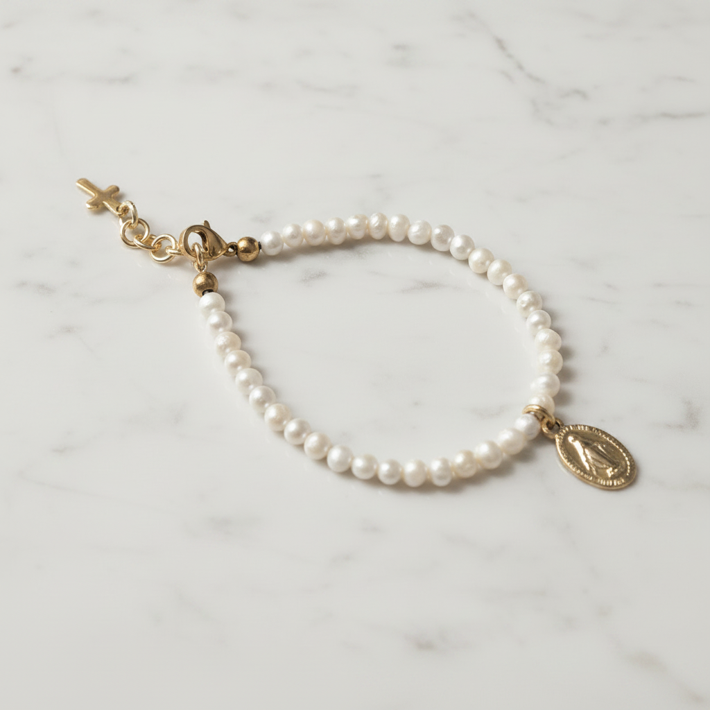 Girls’ Natural Freshwater Pearl Bracelet with Gold Miraculous Medal