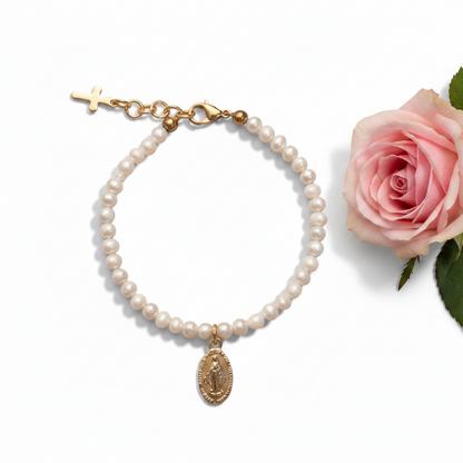 Girls’ Natural Freshwater Pearl Bracelet with Gold Miraculous Medal