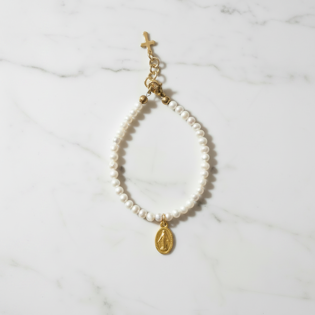Girls’ Natural Freshwater Pearl Bracelet with Gold Miraculous Medal