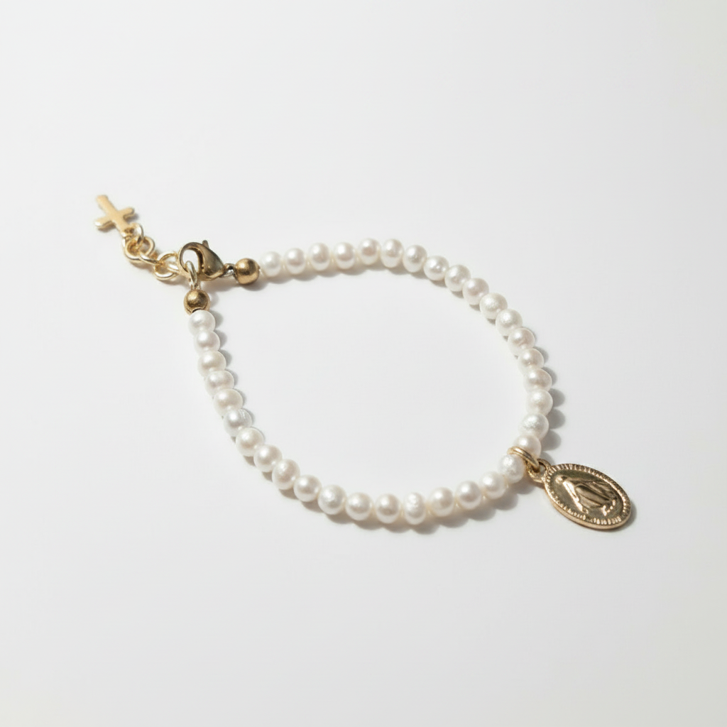 Girls’ Natural Freshwater Pearl Bracelet with Gold Miraculous Medal