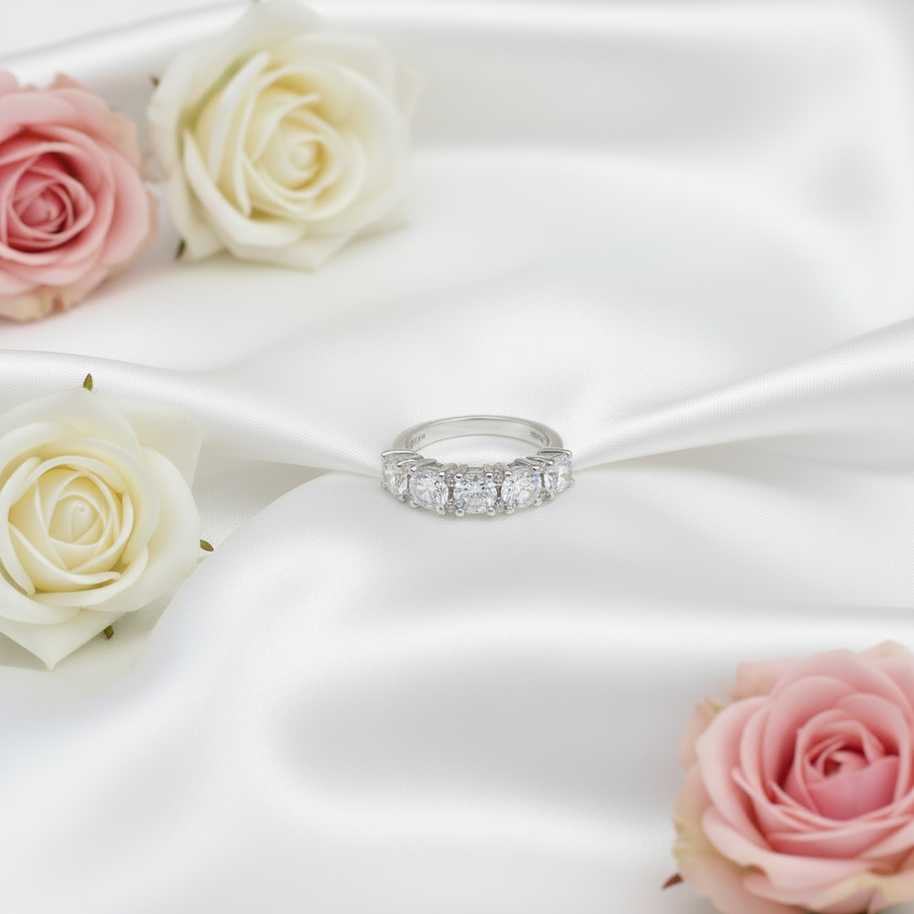 Bague demi-éternité GRACE à cinq pierres précieuses en argent sterling